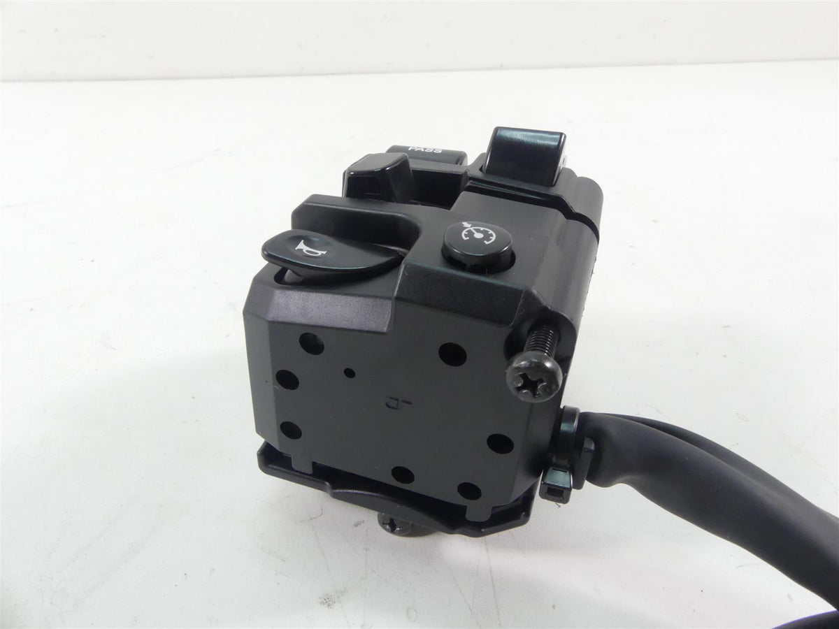 2017 Yamaha XT1200Z Super Tenere Left Hand Cruise Control Switch 2BS-83954-00-00 {{ shop.shopifyCountryName }} - Mototech271