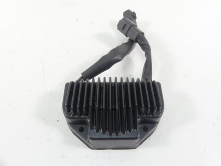 2005 Harley Dyna FXDLI Low Rider Rectifier Voltage Regulator 74631-04 {{ shop.shopifyCountryName }} - Mototech271