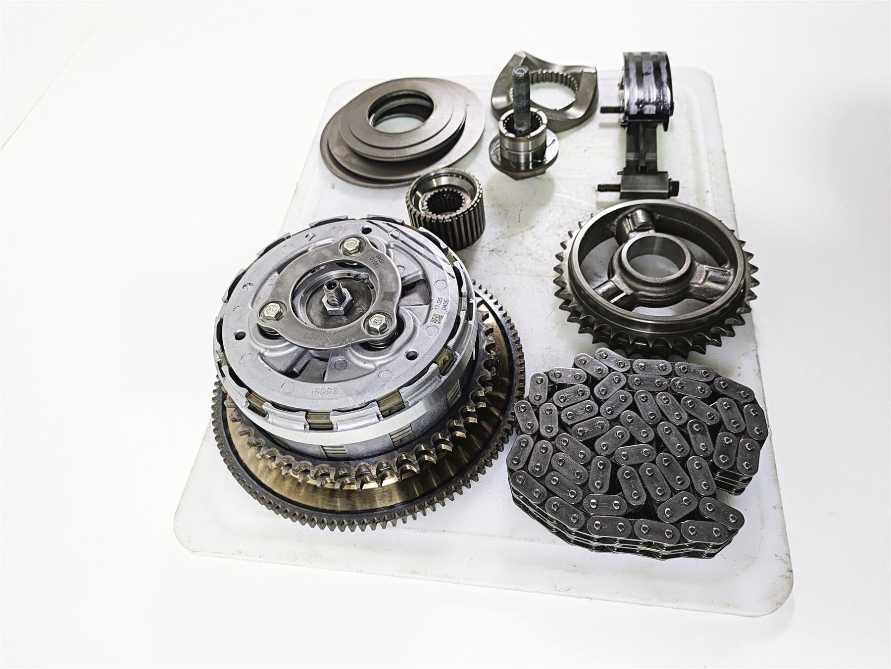 2019 Harley Softail FXDR 114 Clutch Primary Drive Set Kit 37000263A {{ shop.shopifyCountryName }} - Mototech271