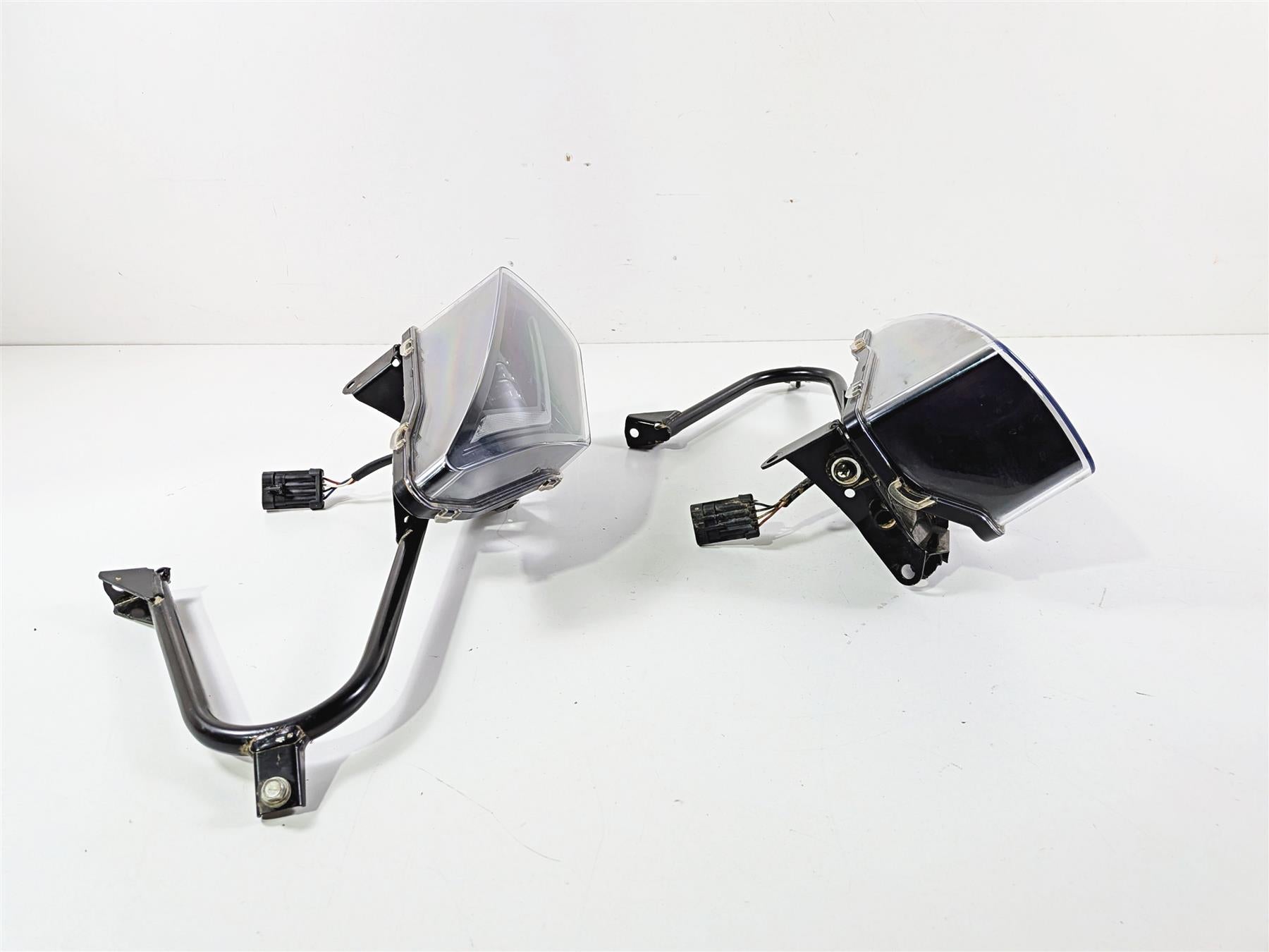 2021 Kawasaki Teryx KRX KRF 1000 ES Headlight Head Lamp 23004-0392 23004-0393 {{ shop.shopifyCountryName }} - Mototech271