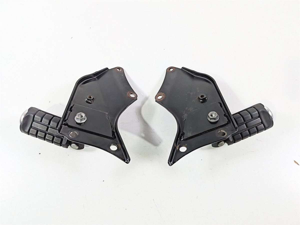 1997 Honda GL1500 CA Valkyrie Rear Passenger Footpeg Rest Set 50815-MZ0-000-Mototech271