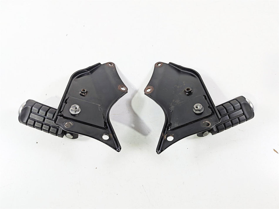 1997 Honda GL1500 CA Valkyrie Rear Passenger Footpeg Rest Set 50815-MZ0-000-Mototech271