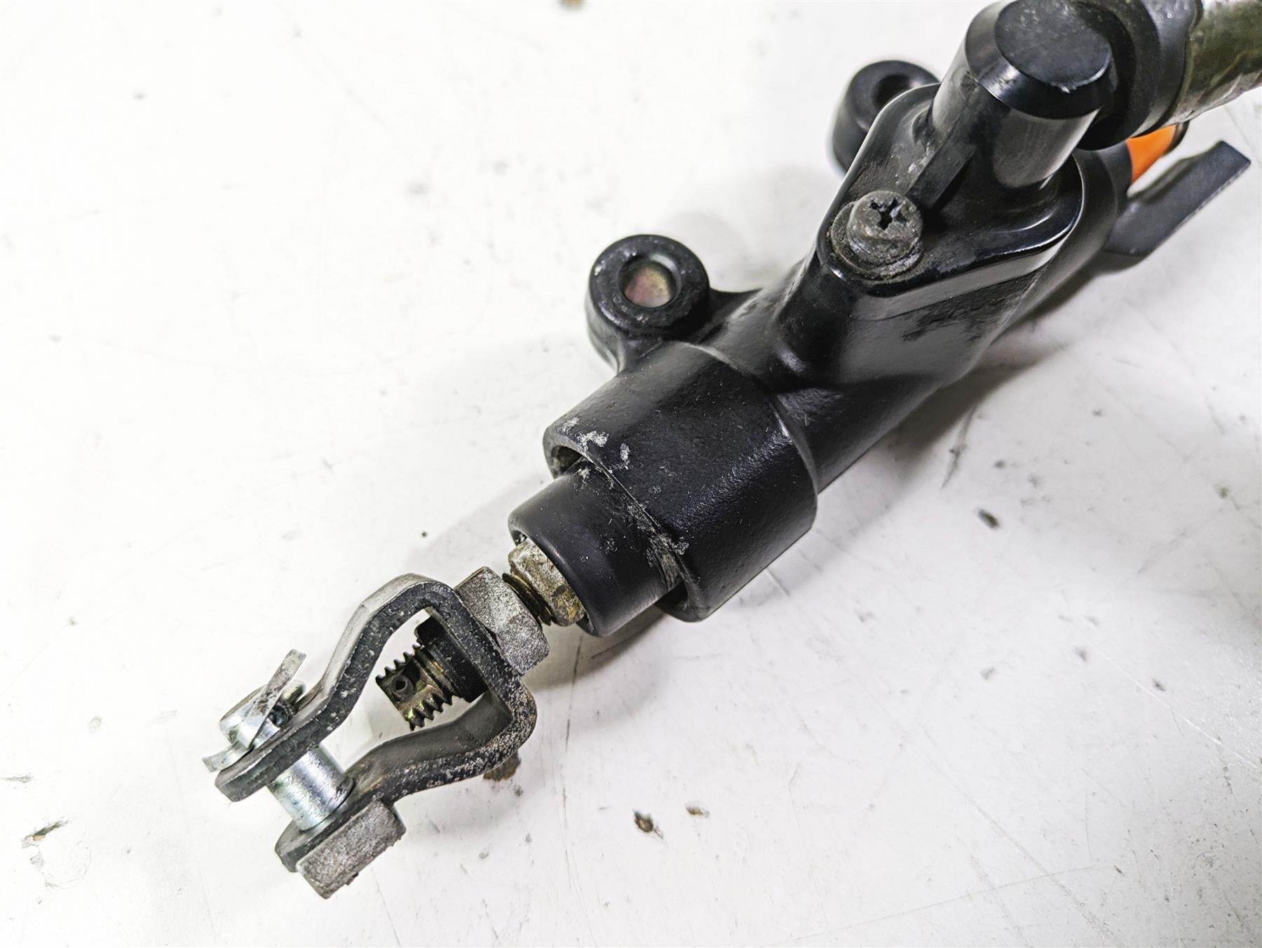 2002 Honda VTX1800 Retro Nissin Rear Brake Master Cylinder 11/16