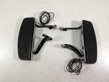 2006 Harley Touring FLHTCUI Electra Glide Front Floorboard Set 50622-83 50518-83 {{ shop.shopifyCountryName }} - Mototech271