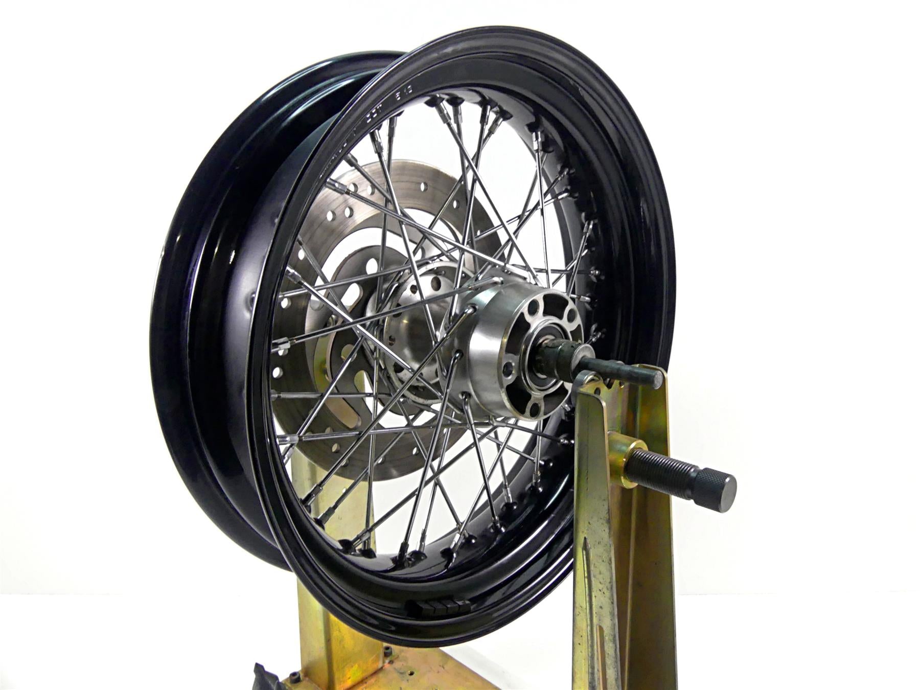 2017 Harley Dyna FXDB Street Bob Straight Rear Wheel Rim 17x4.5 41430-09A {{ shop.shopifyCountryName }} - Mototech271