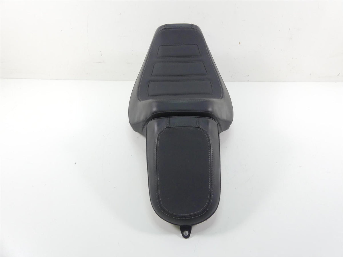 2018 Harley Softail FXFB Fat Bob Nice Dual Rider Driver Seat Saddle 52000322 {{ shop.shopifyCountryName }} - Mototech271