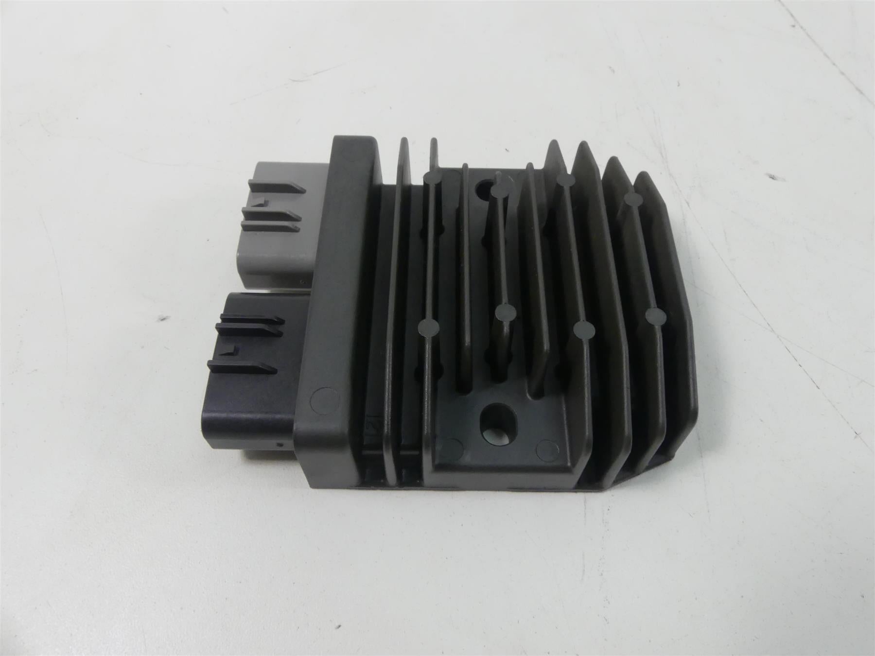 2020 BMW F850 GS K81 Rallye Rectifier Voltage Regulator FH020AB 12319467618 {{ shop.shopifyCountryName }} - Mototech271