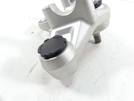 2016 BMW R1200GS Adv K51 Upper Triple Tree Steering Clamp 31428555849 {{ shop.shopifyCountryName }} - Mototech271