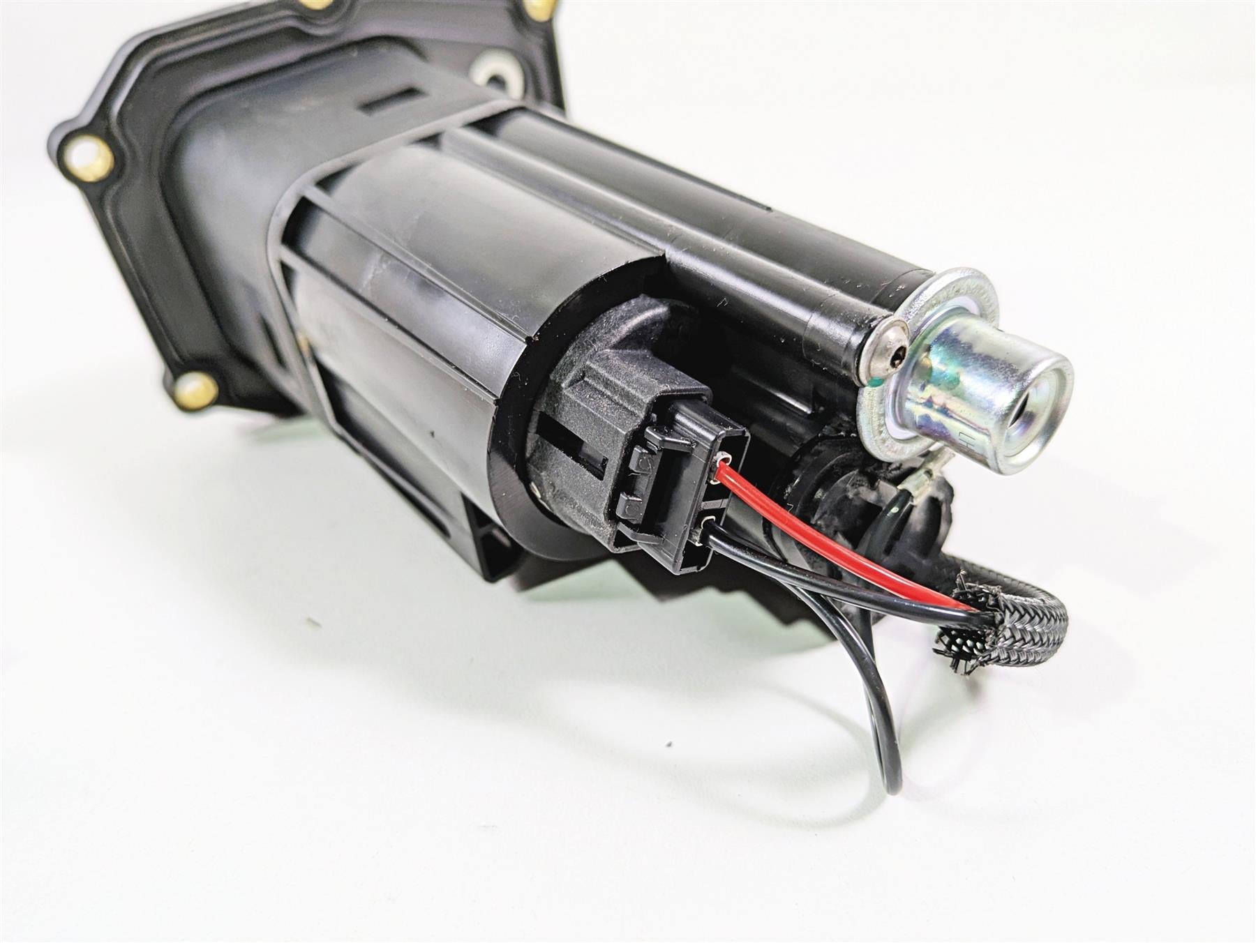 2019 Ducati Supersport 939 S Fuel Gas Pump & Level Sender 16024341A 59210251B {{ shop.shopifyCountryName }} - Mototech271