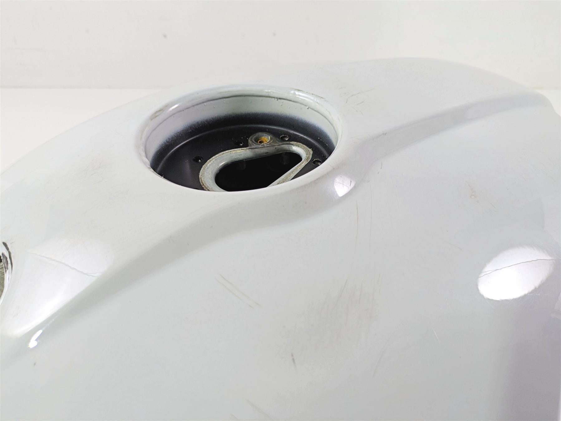 2018 BMW R nineT Urban GS K33 Fue Gas Petrol Tank Reservoir - Nice 16118560227 {{ shop.shopifyCountryName }} - Mototech271