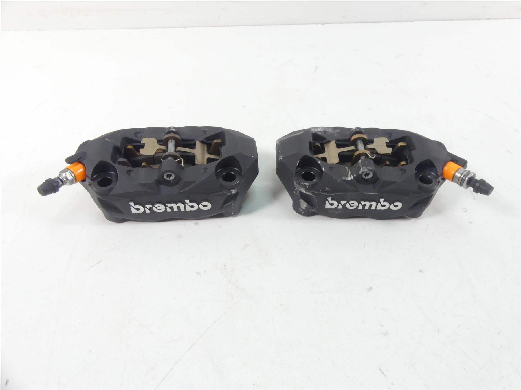 2015 BMW R1200RT K52 Brembo Front Brake Caliper Set 34118556205 34118556206