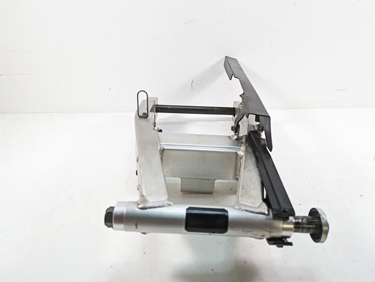 2002 Yamaha FZ1 FZS1000 Fazer Rear Swingarm Swing Arm & Axle Set 5LV-22110-00-00 {{ shop.shopifyCountryName }} - Mototech271