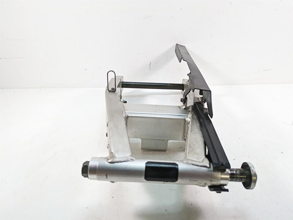 2002 Yamaha FZ1 FZS1000 Fazer Rear Swingarm Swing Arm & Axle Set 5LV-22110-00-00 {{ shop.shopifyCountryName }} - Mototech271