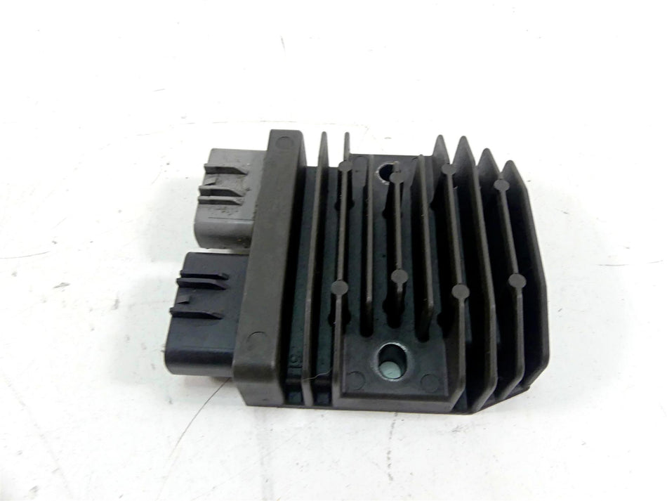 2016 BMW R1200GS Adv K51 Rectifier Voltage Regulator FH020AA 12318523367 {{ shop.shopifyCountryName }} - Mototech271
