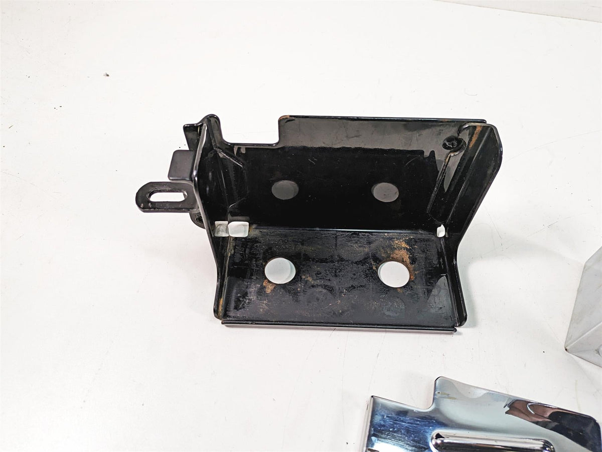1999 Harley Dyna FXDL Low Rider Chrome Electrical & Battery Box Carrier 66375-97 {{ shop.shopifyCountryName }} - Mototech271