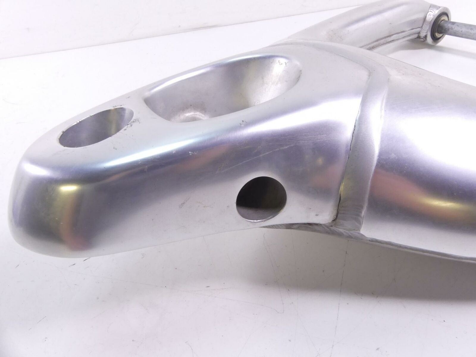 2003 BMW R1200CL K30 Front Trailing Arm 31427657140 {{ shop.shopifyCountryName }} - Mototech271