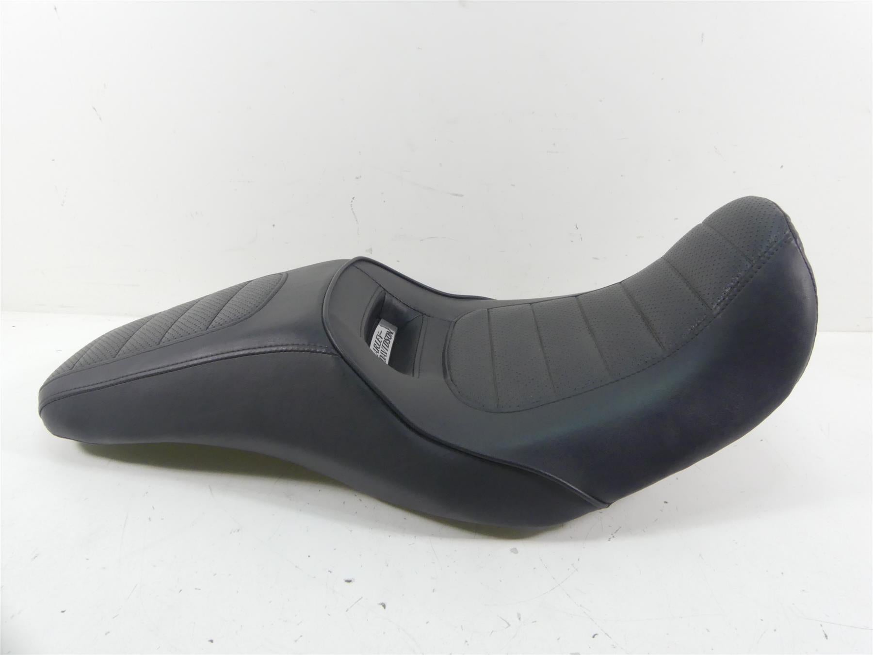 2014 Harley FXDL Dyna Low Rider Nice Duo Seat Saddle - No Tears 52000136