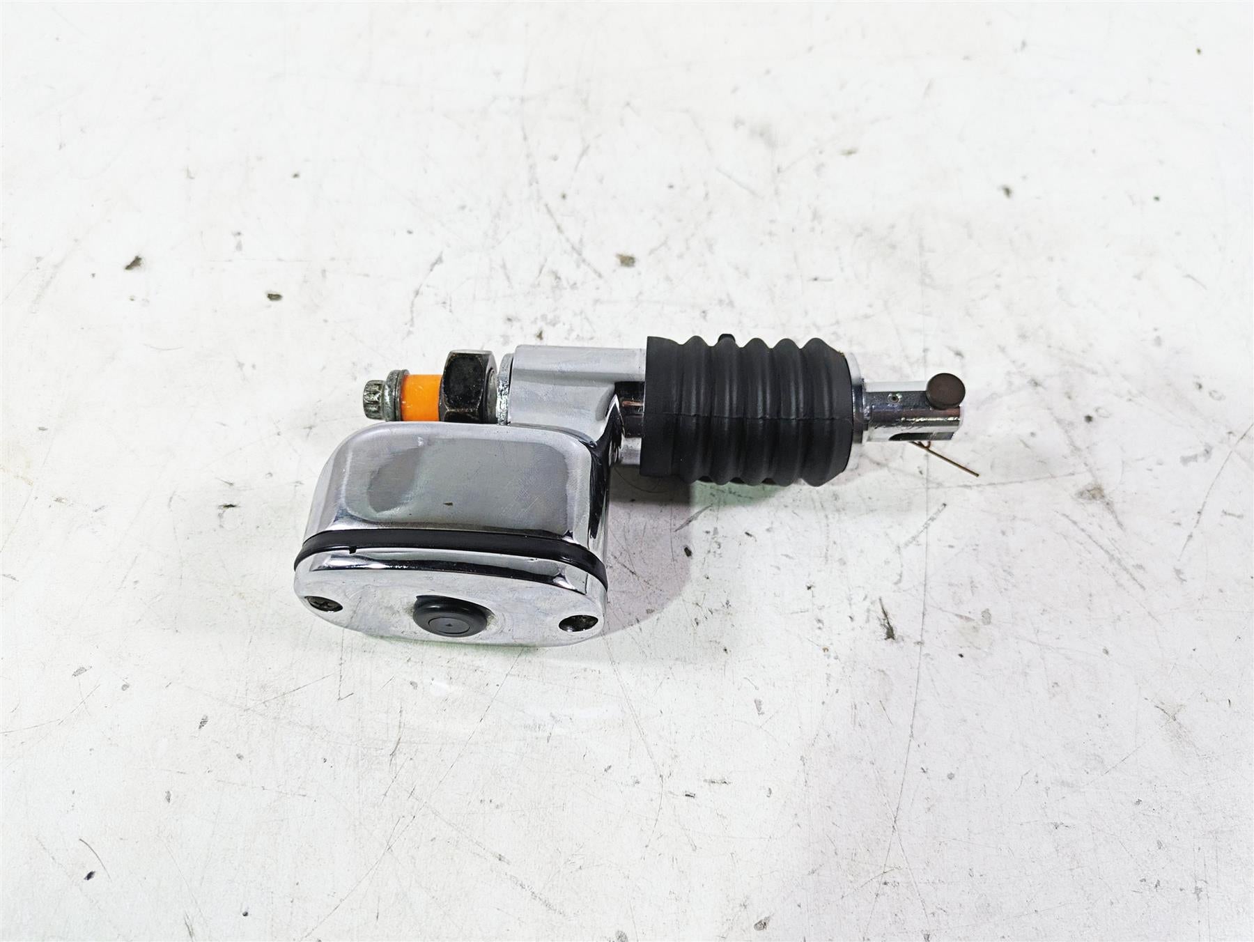 2002 Harley FLSTC Softail Heritage Chrome Rear Brake Master Cylinder 41755-99 {{ shop.shopifyCountryName }} - Mototech271