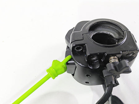2015 Harley FXDF Dyna Fat Bob Right Hand Control Switch Start Blinker 72944-12 {{ shop.shopifyCountryName }} - Mototech271