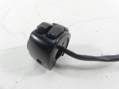 2005 Harley Softail FLSTSC Heritage Springer Right Hand Control Switch 71684-06A {{ shop.shopifyCountryName }} - Mototech271