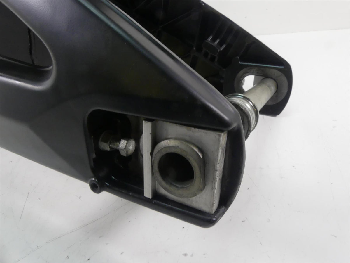 2007 Yamaha FZ1 Fazer Rear Swingarm Swing Arm & Axle Set 2D1-22110-11-00 {{ shop.shopifyCountryName }} - Mototech271