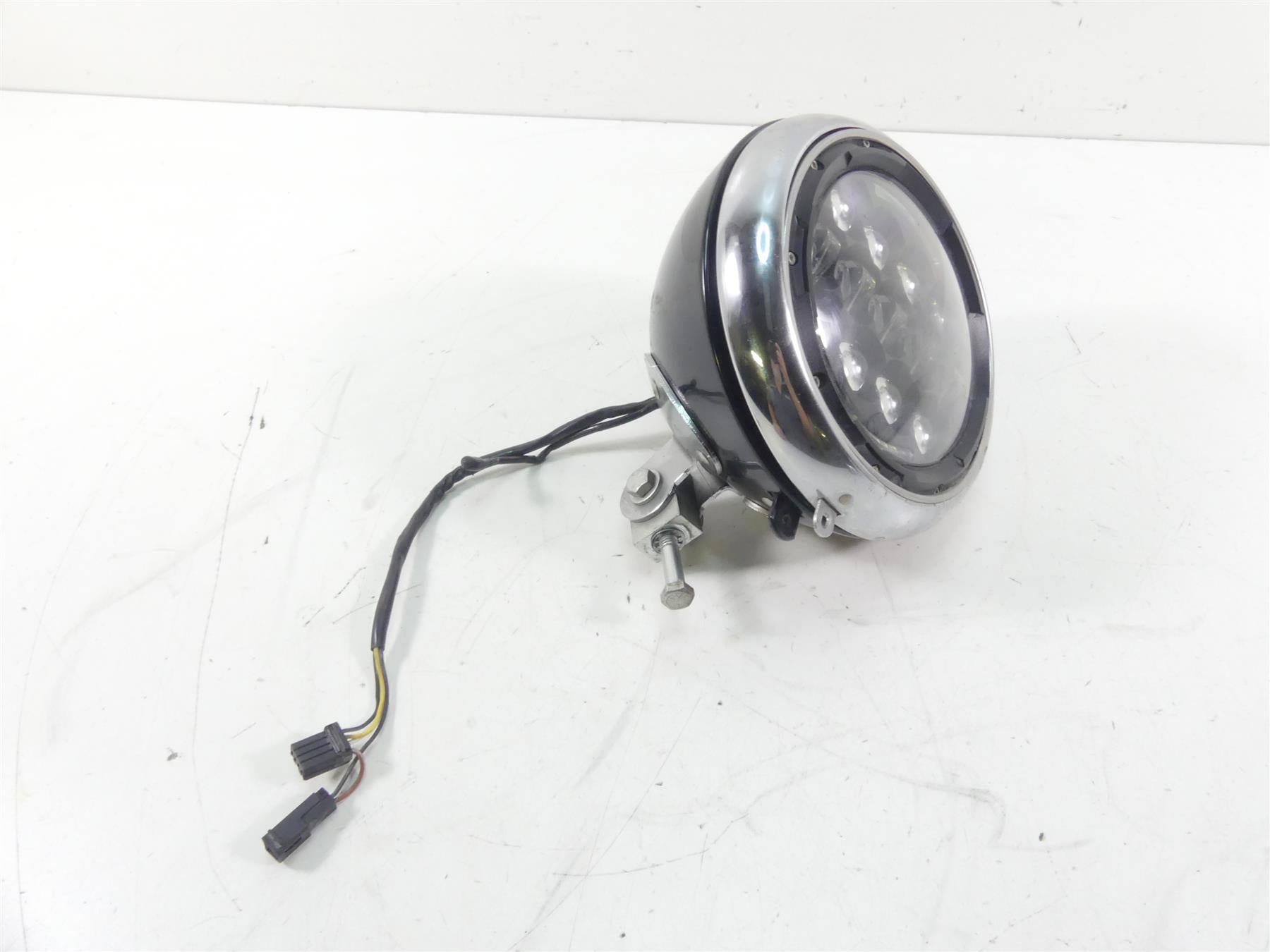 2017 Harley FLS Softail Slim Cyron Led Headlight Head Light + Bucket ABIG7-A6K {{ shop.shopifyCountryName }} - Mototech271