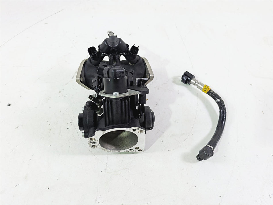 2015 Harley FXDL Dyna Low Rider Throttle Body Fuel Injectors 27708-10A {{ shop.shopifyCountryName }} - Mototech271