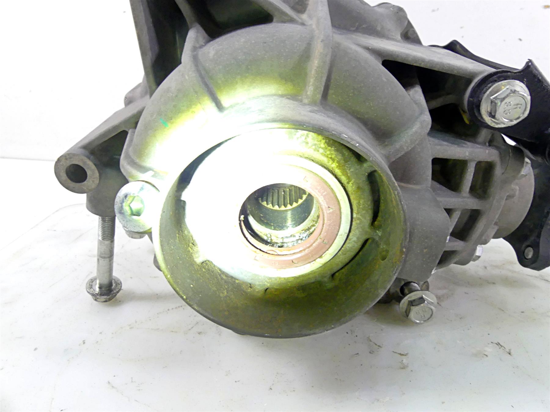 2021 CFMoto Zforce 950 Sport Rear Differential Gear Box 606mi Q860-330000-40002 {{ shop.shopifyCountryName }} - Mototech271