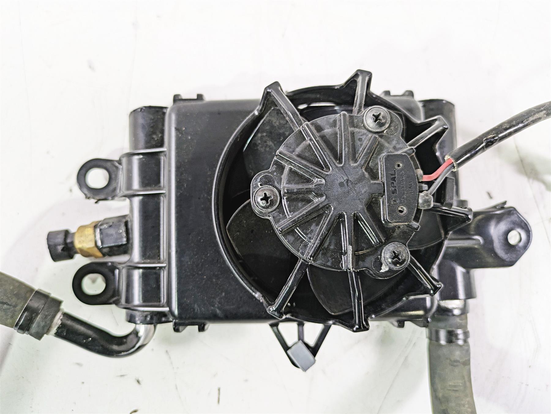 2015 Harley Touring FLHTKL E -Glide Low Left Radiator Fan Set -Read 26800004D {{ shop.shopifyCountryName }} - Mototech271