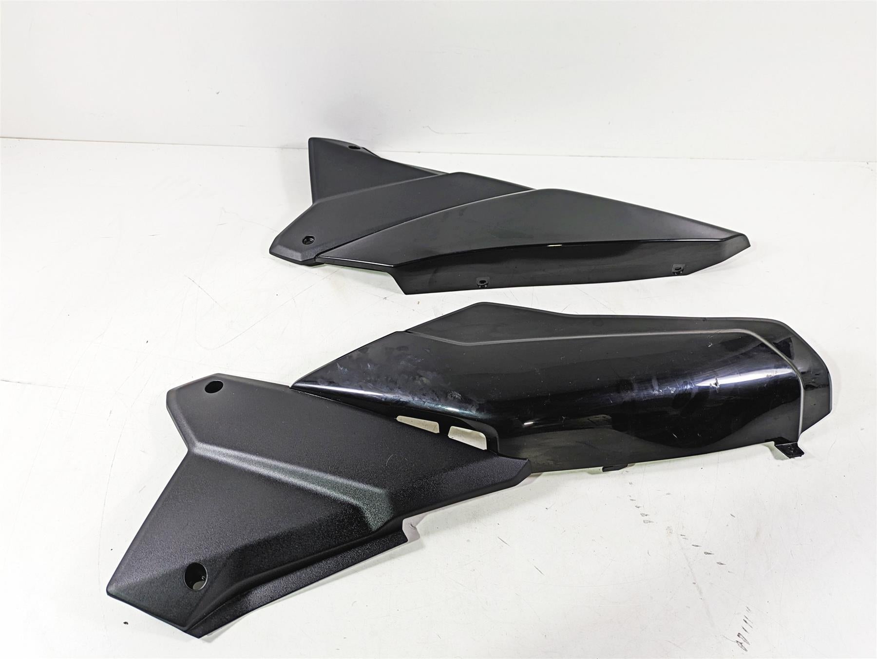 2023 Kawasaki KLR KL 650 Adventure Left Right Side Cover 14093-1275 14093-1276 {{ shop.shopifyCountryName }} - Mototech271