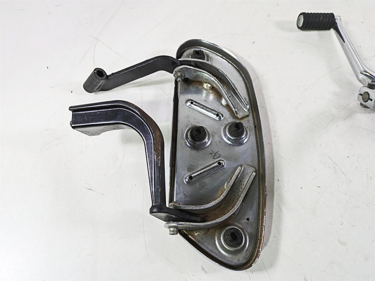 2017 Harley Touring FLTRXS Road Glide Left Front Floor Board & Shifter 50688-04 {{ shop.shopifyCountryName }} - Mototech271