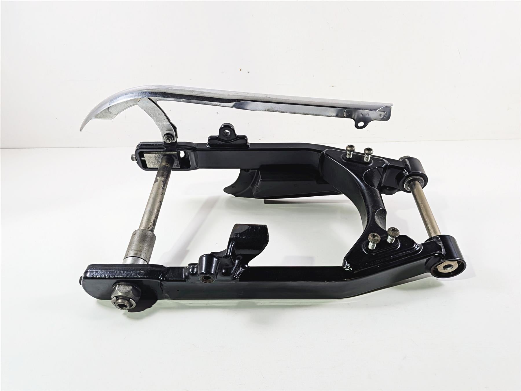 2014 Harley FXDL Dyna Low Rider Rear Swingarm & Belt Guards 47820-10 {{ shop.shopifyCountryName }} - Mototech271