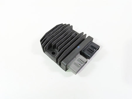 2024 Triumph Tiger 900 GT Rectifier Voltage Regulator FH027AA T1300675 {{ shop.shopifyCountryName }} - Mototech271