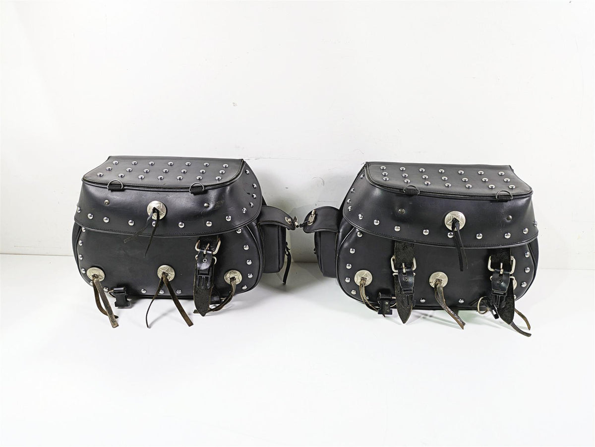 2002 Indian Spirit Deluxe Studded Leather Saddlebag & Mount & Keys Set READ {{ shop.shopifyCountryName }} - Mototech271