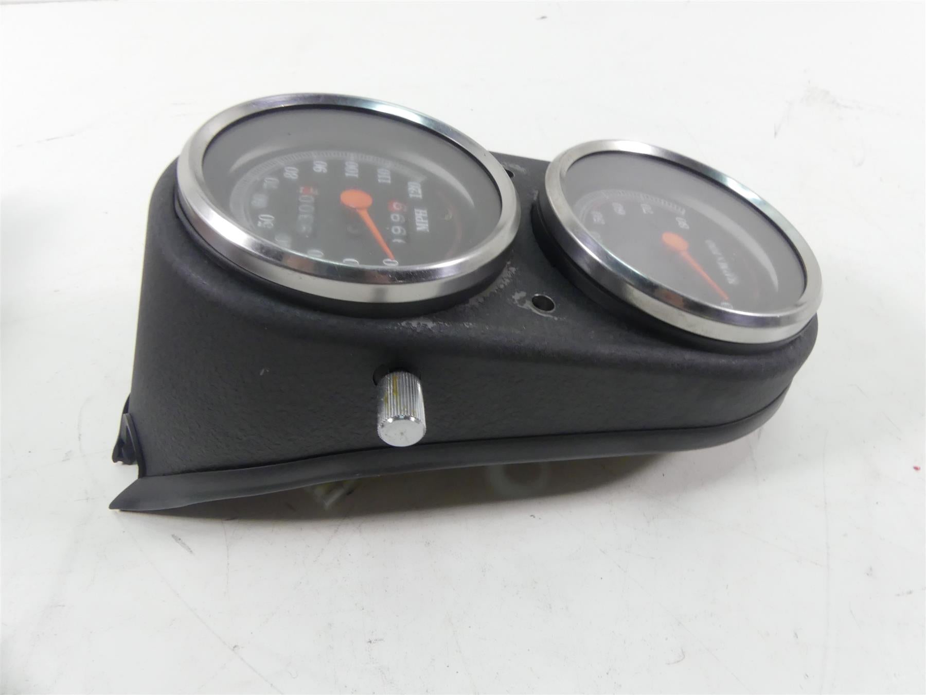 1993 Harley Dyna FXDL Low Rider Speedo Tacho Gauges Assembly 67168-88 67171-88 {{ shop.shopifyCountryName }} - Mototech271