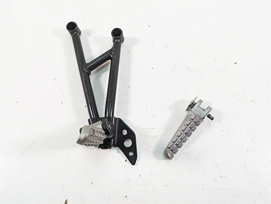 2020 Ducati Hypermotard 950 SP Left Rear Passenger Footpeg Set 82413552AA {{ shop.shopifyCountryName }} - Mototech271