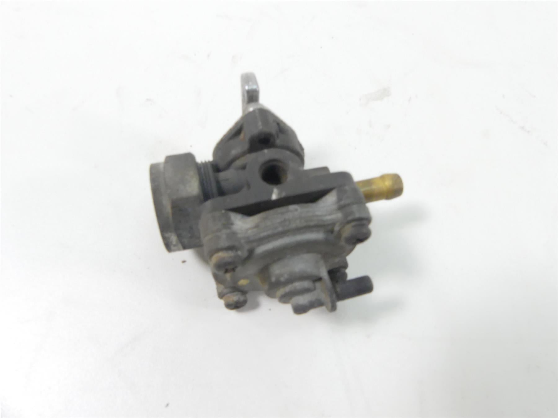 1999 Harley Davidson Sportster XL1200 Petcock Fuel Gas Petrol Valve 62169-95C {{ shop.shopifyCountryName }} - Mototech271