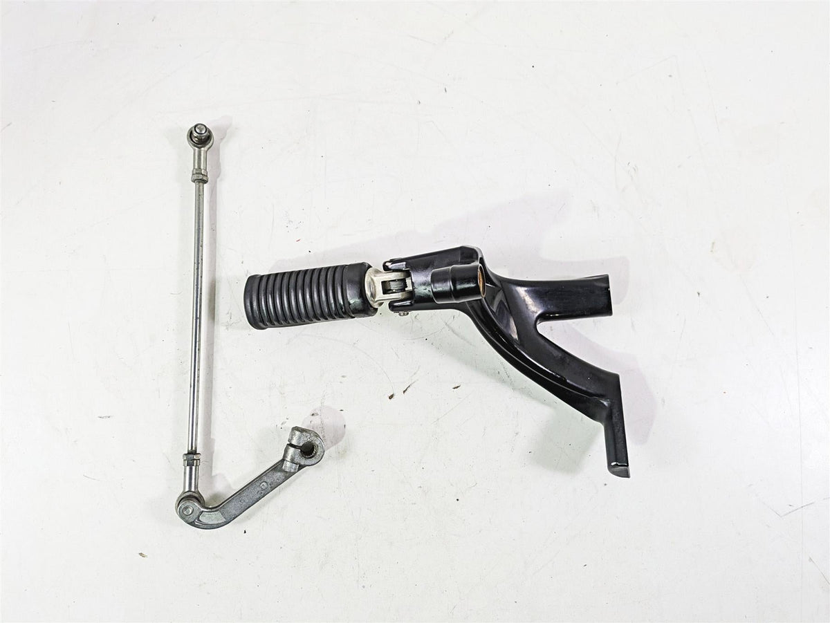 2018 Harley FXBR Softail Breakout Left Footpeg + Mount & Shift Parts 33600134 {{ shop.shopifyCountryName }} - Mototech271
