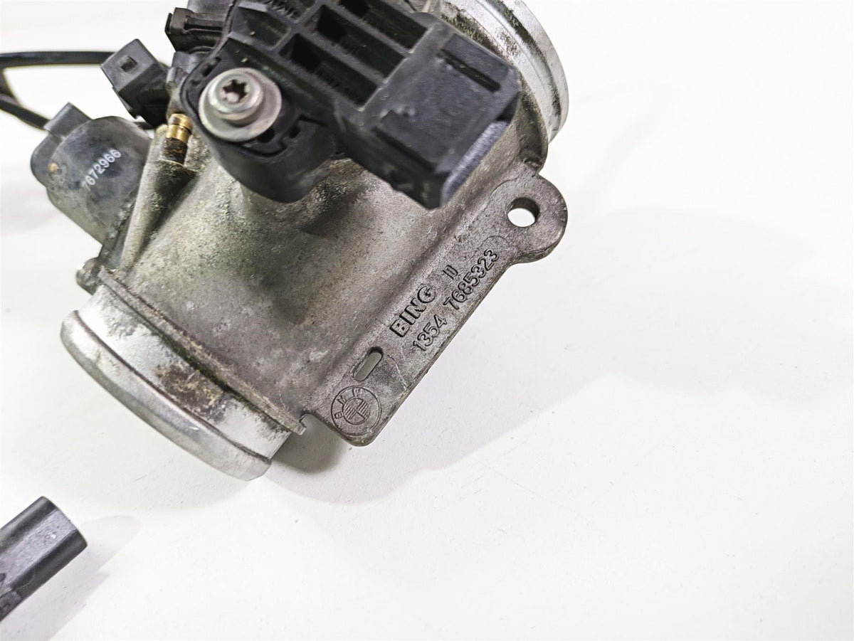 2009 BMW R1200RT K26 Throttle Bodies Body Set - Read 13547712613 13547712614 {{ shop.shopifyCountryName }} - Mototech271