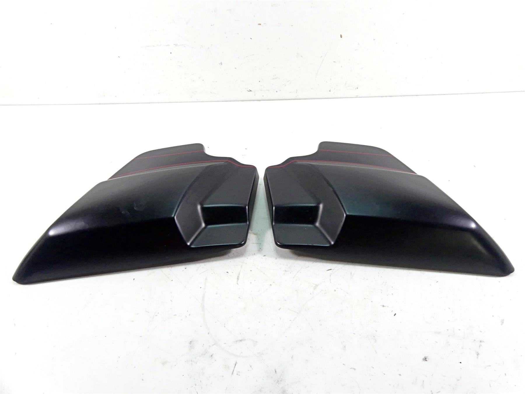 2011 Harley Touring FLTRX Road Glide Side Cover Fairing Set 66048-09A 66250-09 {{ shop.shopifyCountryName }} - Mototech271