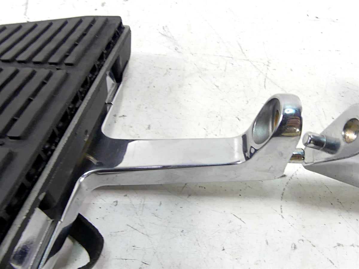 2002 Harley Touring FLHTC Electra Glide Passenger Floor Board Set 52719-93B {{ shop.shopifyCountryName }} - Mototech271