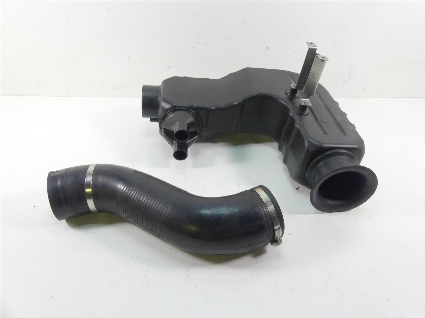 2009 Kawasaki Ultra 260 LX Air Cleaner Breather Tube 11038-3709 11038-3711 {{ shop.shopifyCountryName }} - Mototech271