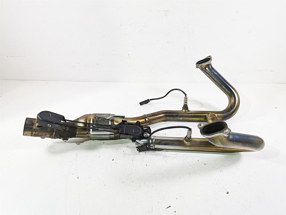 2014 BMW R1200 RT RTW K52 Oem Exhaust Header Manifold Pipe & Servo 18517712008 {{ shop.shopifyCountryName }} - Mototech271