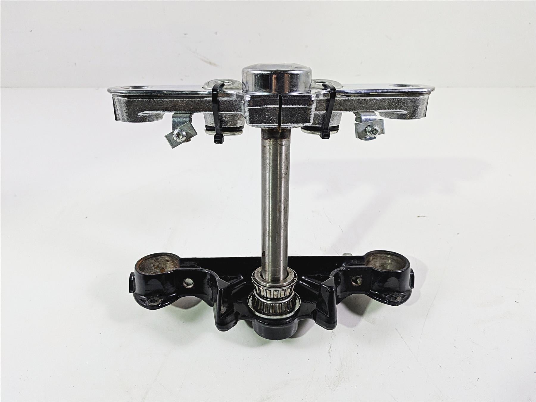 2017 Harley Softail Heritage Classic FLSTC Upper Lower Triple Tree Set 45605-00A {{ shop.shopifyCountryName }} - Mototech271