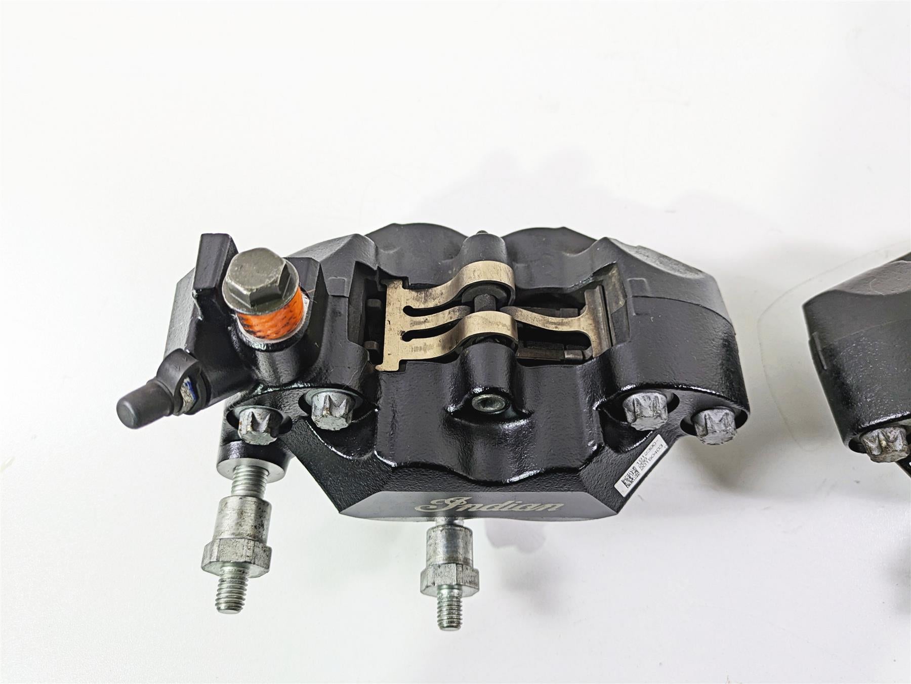 2016 Indian Chief Classic Front Brake Caliper Set 1912390 1912391 {{ shop.shopifyCountryName }} - Mototech271