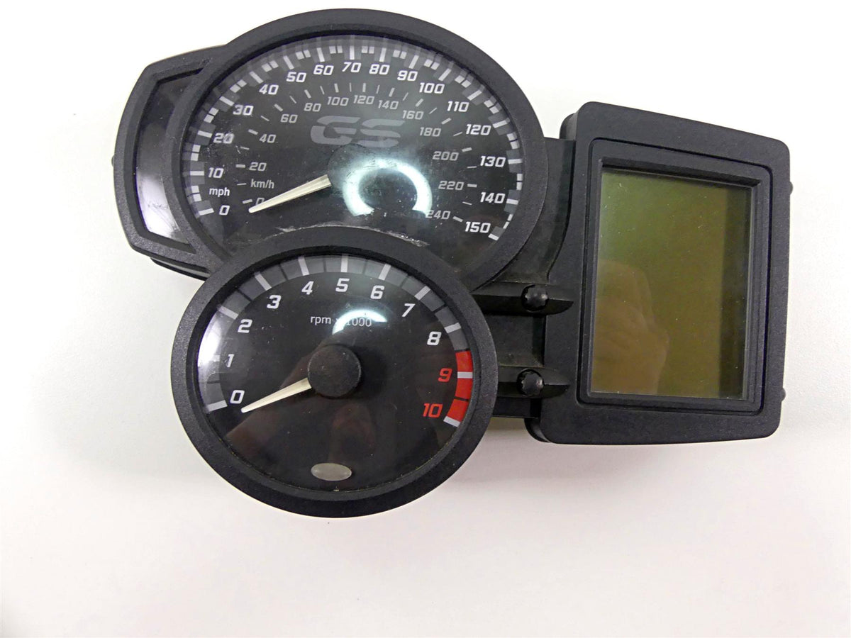 2013 BMW F800GS STD K72 Speedometer Gauge Instrument 24K 62118535811 62118534794 {{ shop.shopifyCountryName }} - Mototech271