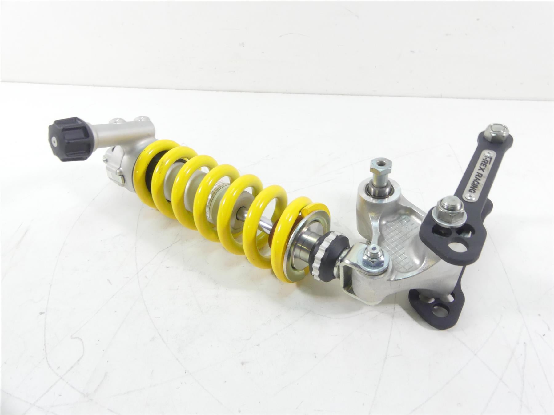 2017 Yamaha XT1200Z Super Tenere Rear Shock Damper + Lowering Kit 2BS-22210-00 {{ shop.shopifyCountryName }} - Mototech271