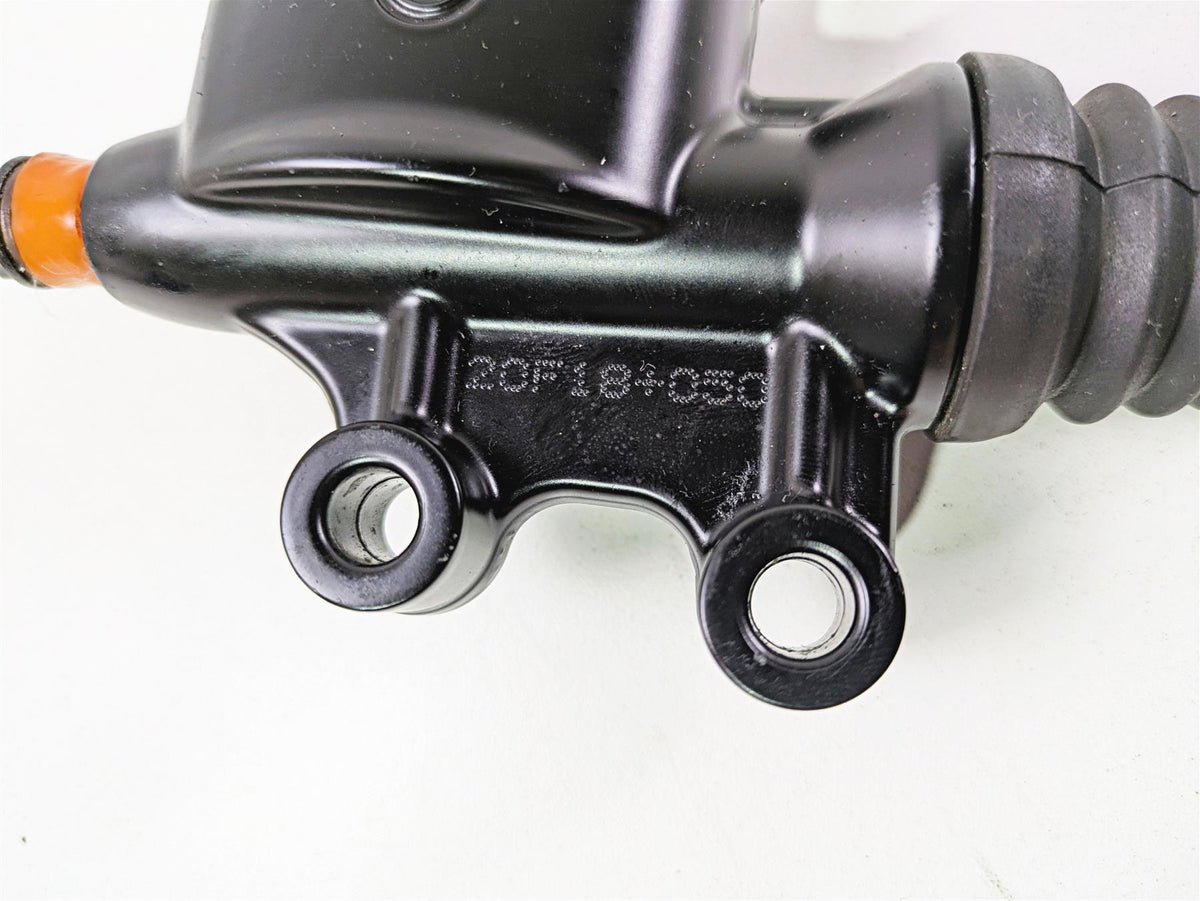 2021 Harley Touring FLTRX Road Glide Rear Brake Master Cylinder 41700028A {{ shop.shopifyCountryName }} - Mototech271