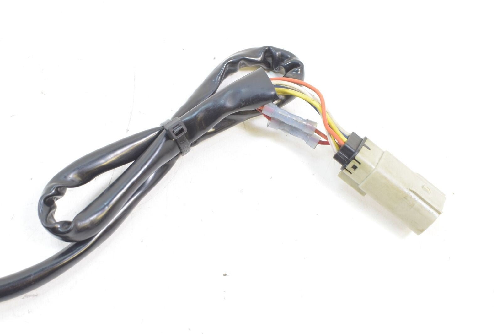 2009 Harley VRSCF Muscle Rod Left Light Horn Control Switch 71682-06A {{ shop.shopifyCountryName }} - Mototech271