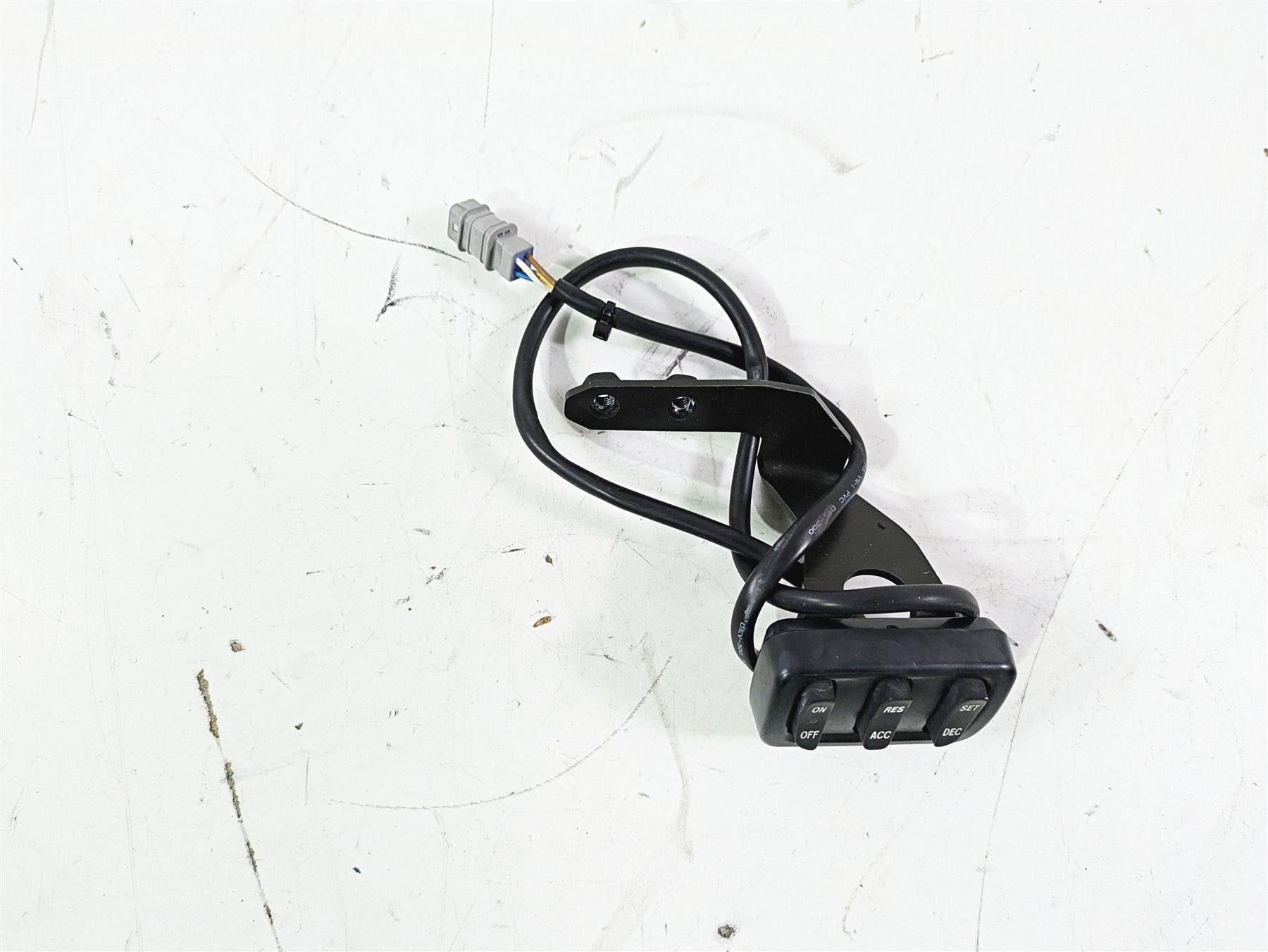 2012 Victory Cross Country Cruise Control Switch Set 4012843 {{ shop.shopifyCountryName }} - Mototech271